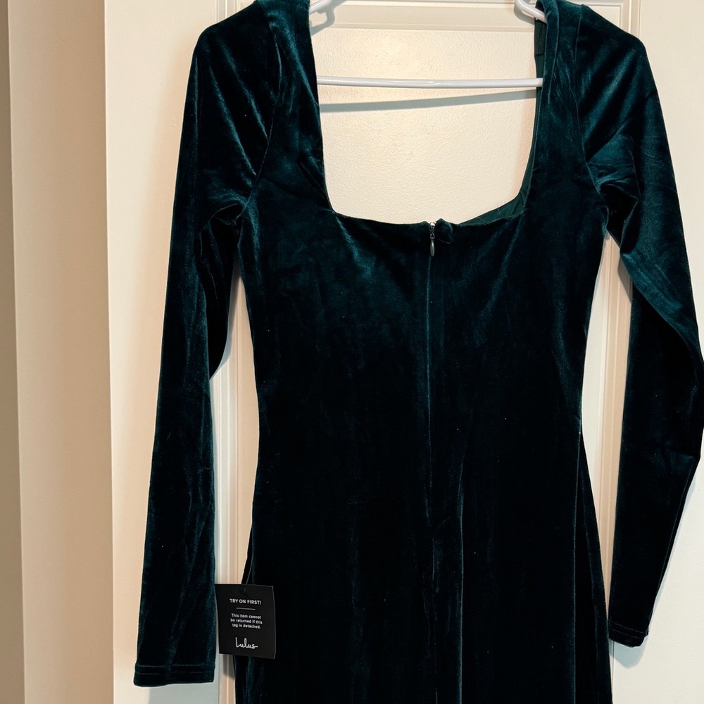 NWT Lulus Velvet Emerald Green Dress - Picture 7 of 7